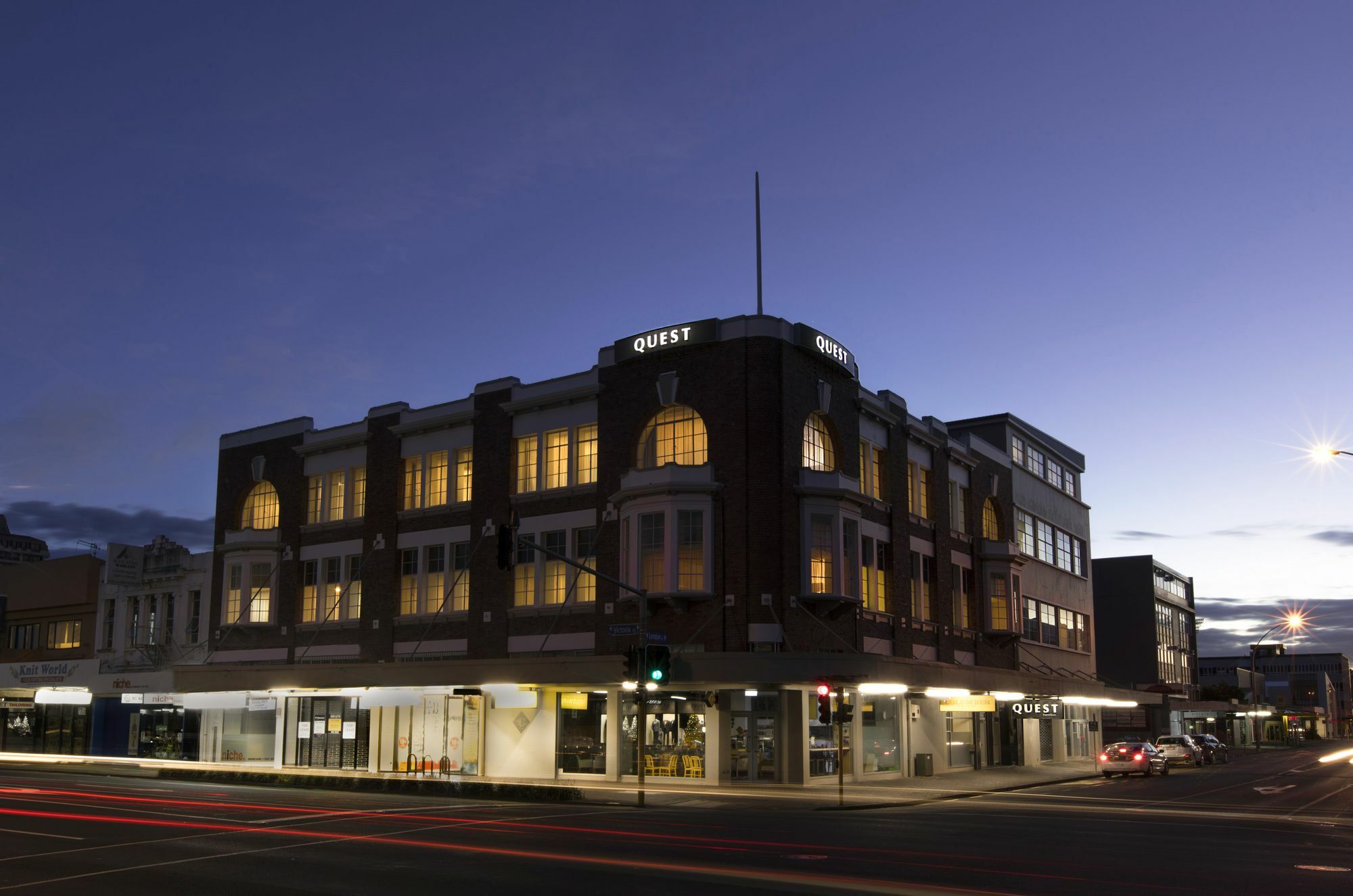 Quest On London Aparthotel Hamilton Buitenkant foto