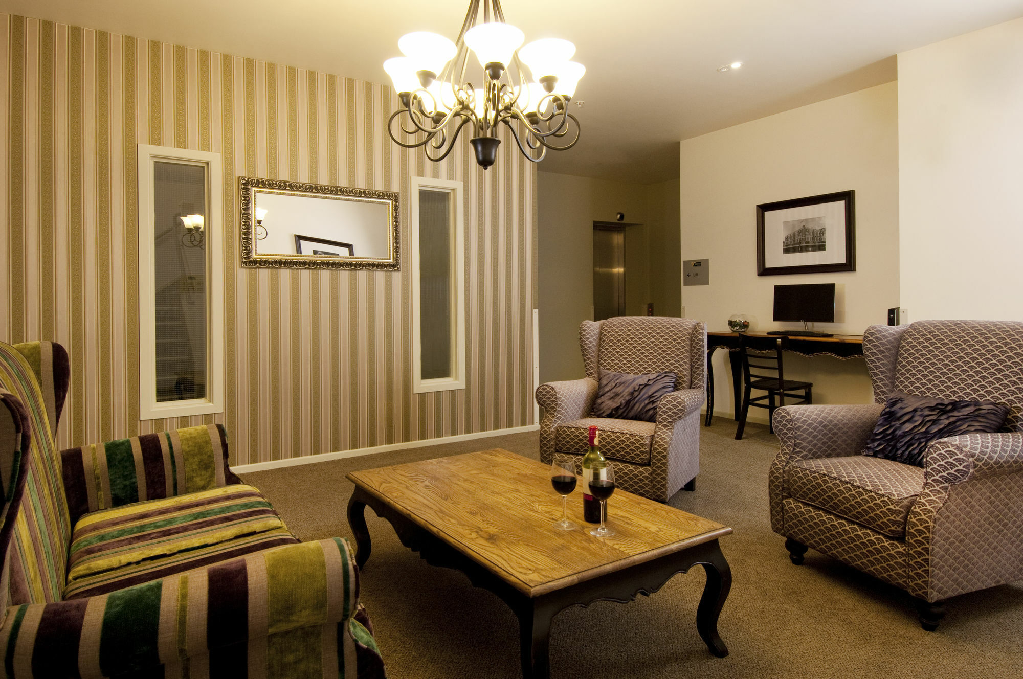 Quest On London Aparthotel Hamilton Buitenkant foto